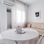 Linda * Lido di Jesolo